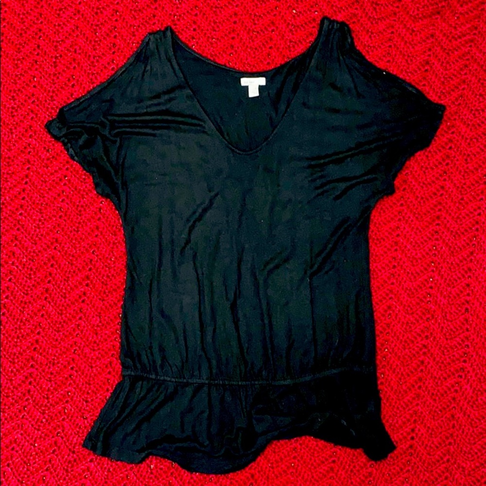 Key Hole top